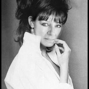 Meet your Posher, Yolan